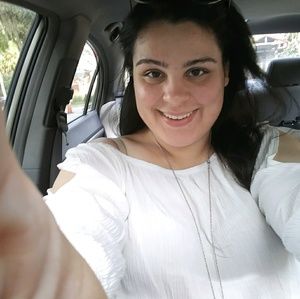 Meet your Posher, Amarah